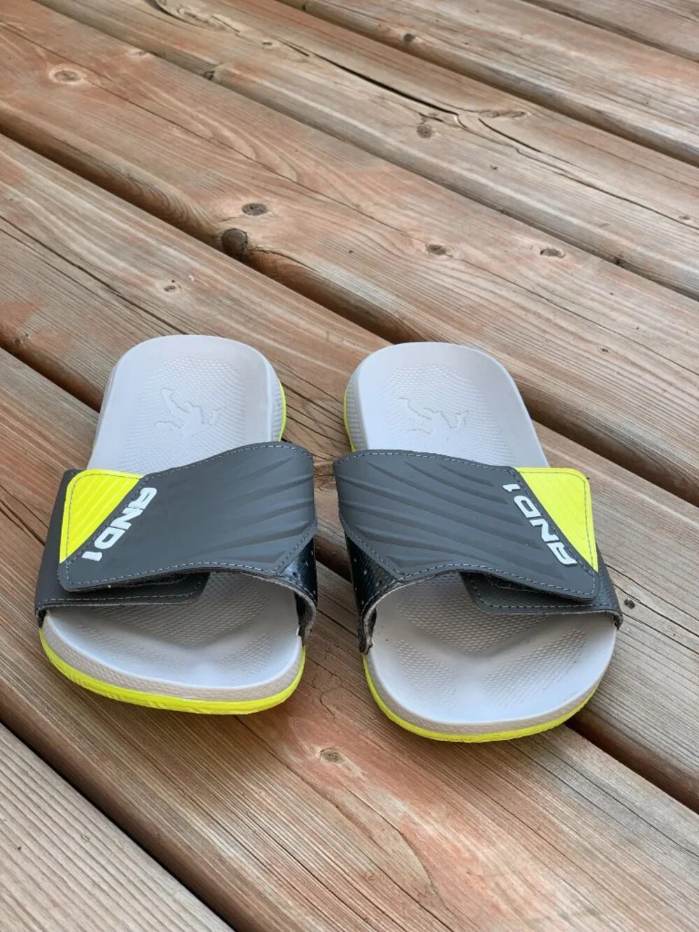 And1 Kids Slides Sandals Youth 2/3 Gray Yellow Slip On Adjustable Athletic Shoes